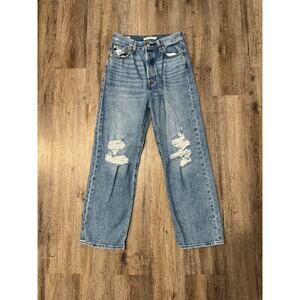 Levi's Premium Women’s Ribcage Straight Ankle Jean Size 26
